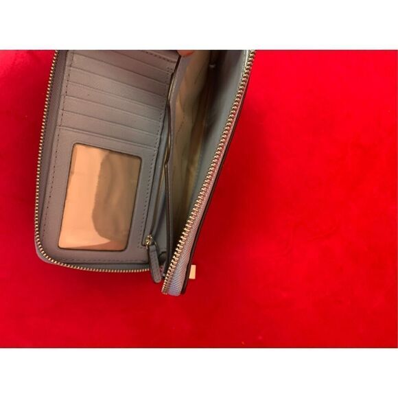 Michael Kors Womens Pale Ocean Blue Pebbled Continental Leather Wristlet Wallet - Picture 3 of 8